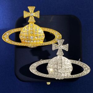 Vivienne Westwood Queen Mother high-end fashion classic logo Saturn-shaped diam